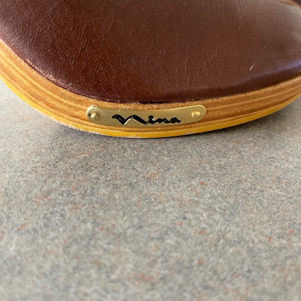 Vintage Nina Leather & Wood Heeled Clogs Size 8 - Picture 5 of 8
